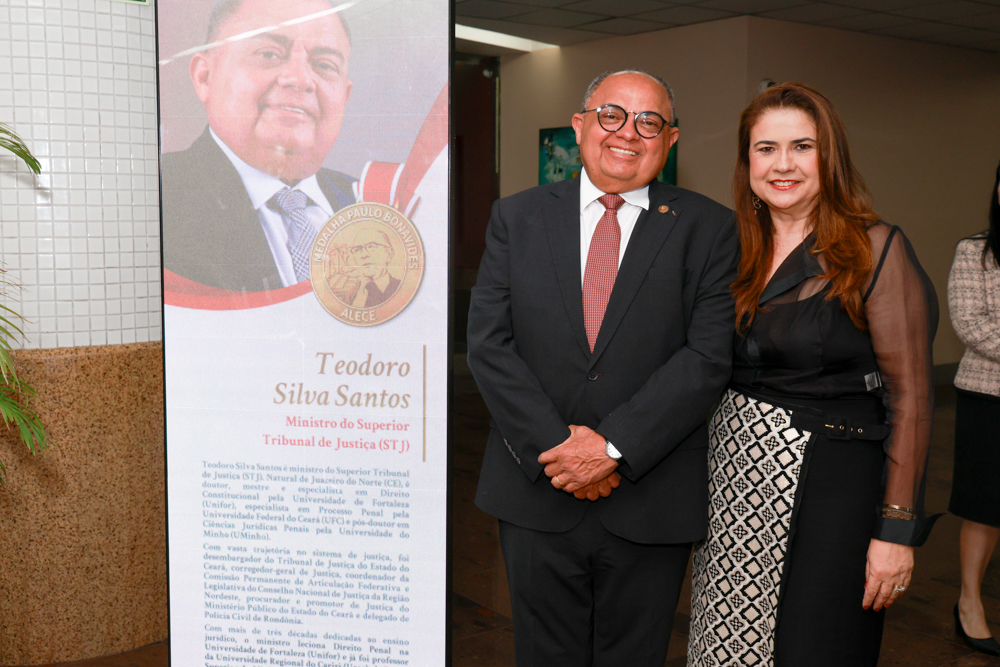 Teodoro Silva E Ana Maysa Santos