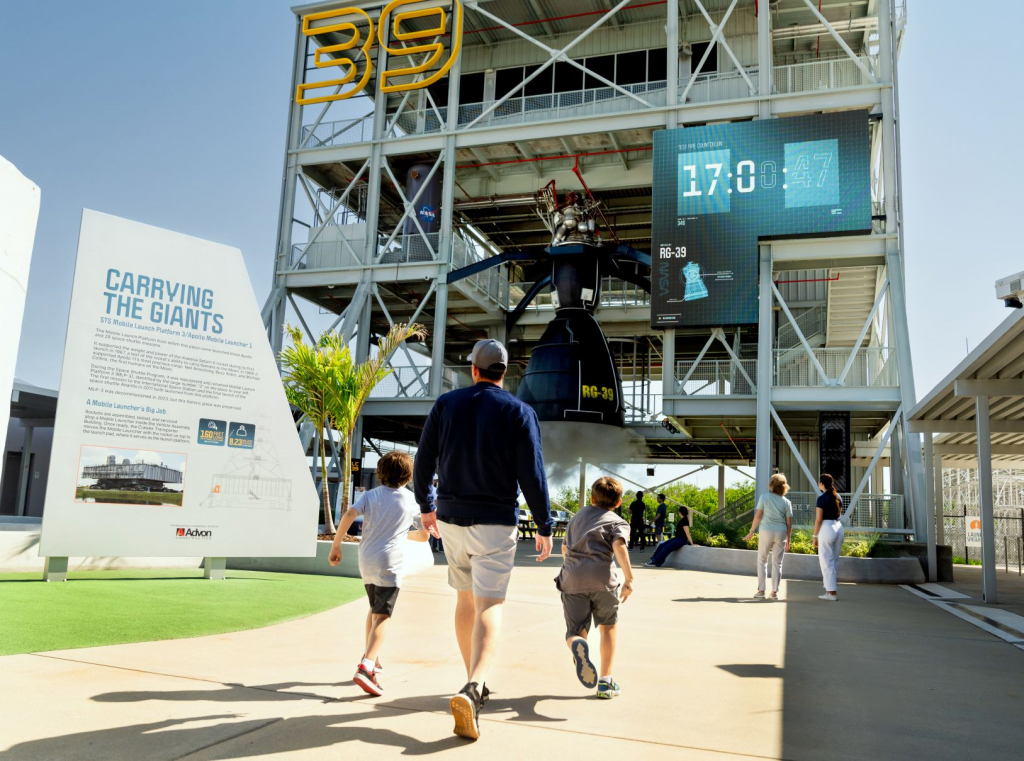 The Gantry At Lc 39 Guests Arriving To The Courtyard With 4 Floor Gantry In Bg Dsc07610 Edit 05152025 Edit (1)