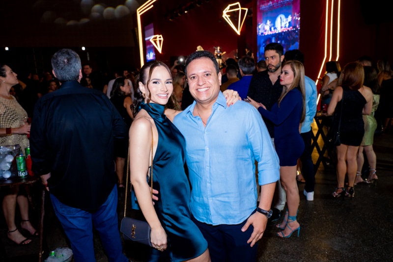 No Centro de eventos - Elba Ramalho comanda Festa do Rubi em noite de celebração da advocacia cearense