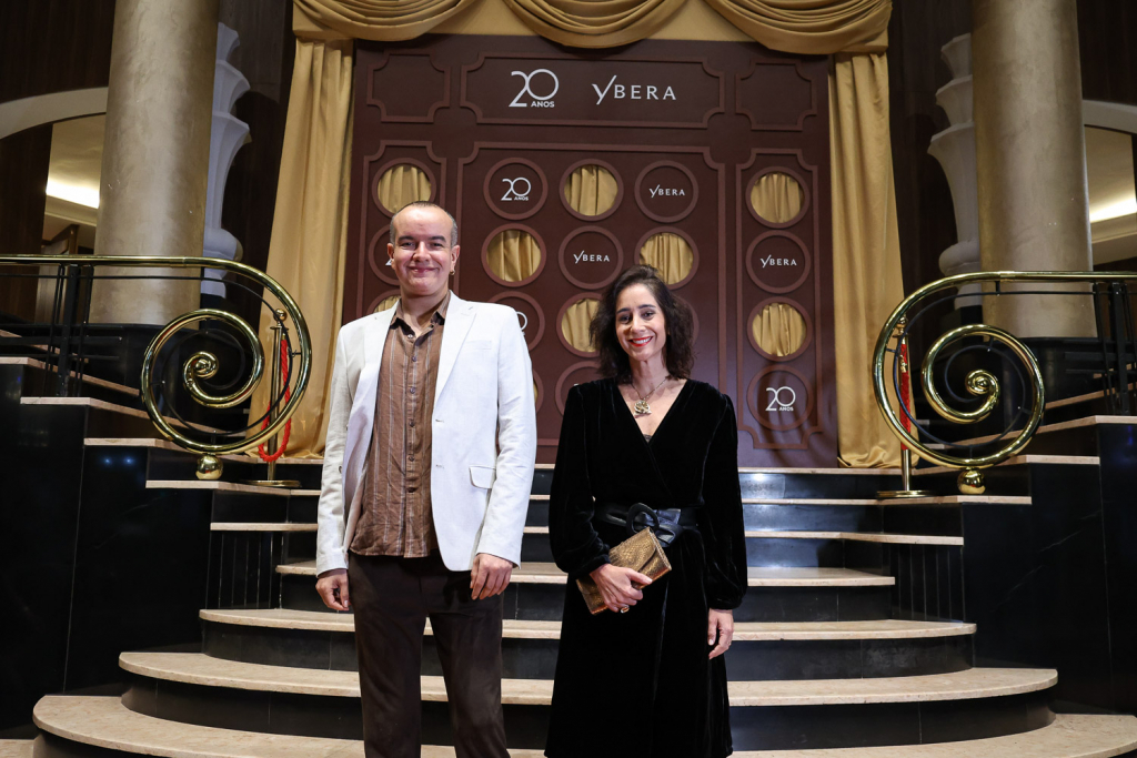 Thiago Herrera E Antonia Leite