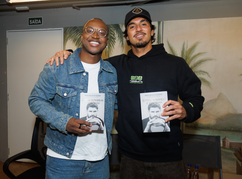 Thiaguinho E Gabriel Medina