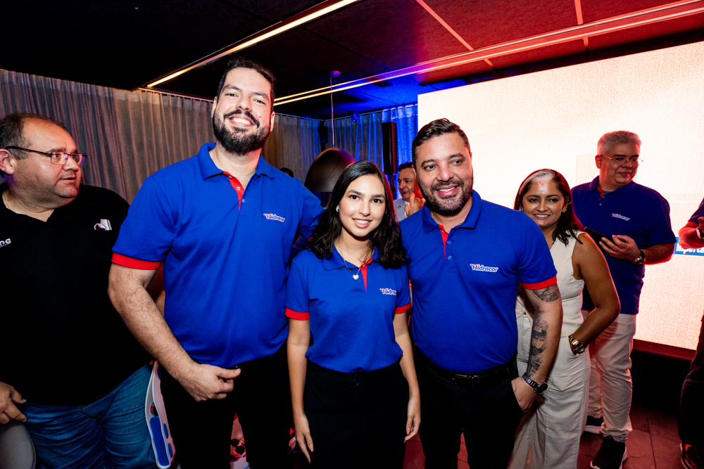 Valdenio Melo, Renata Souza E Iuri Girardi