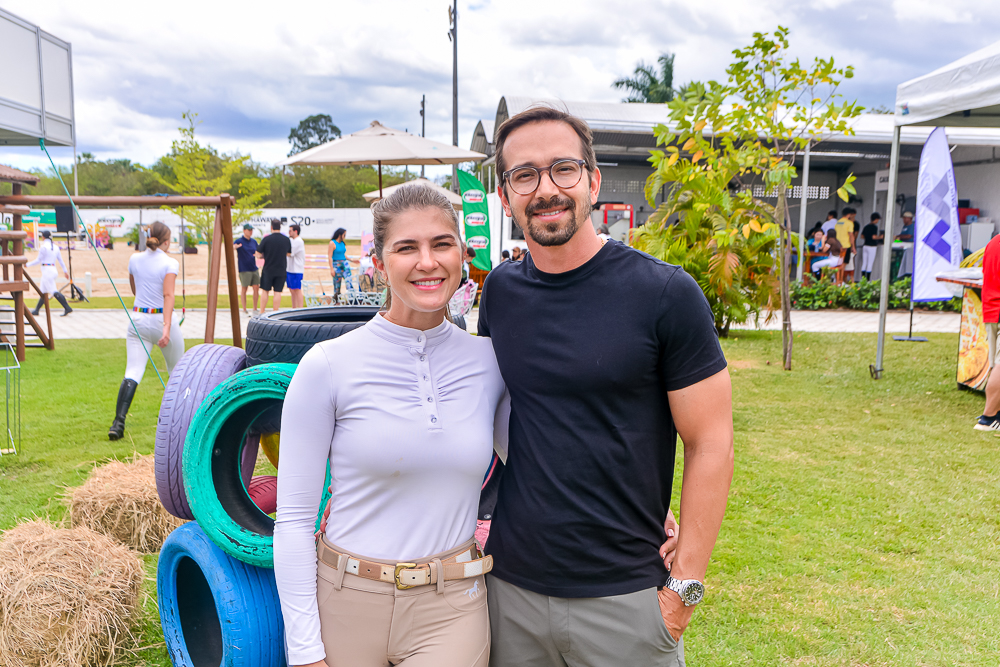 Victória Erel E Victor Venturini