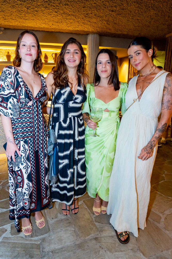 Victoria Grossi, Laura Romero, Gabriella Farah E Luisa Eugênio (1)