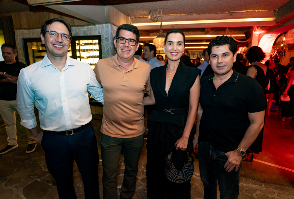 Yasser Holanda, Paulino E Erika Aguiar, E Pompeu Vasconcelos