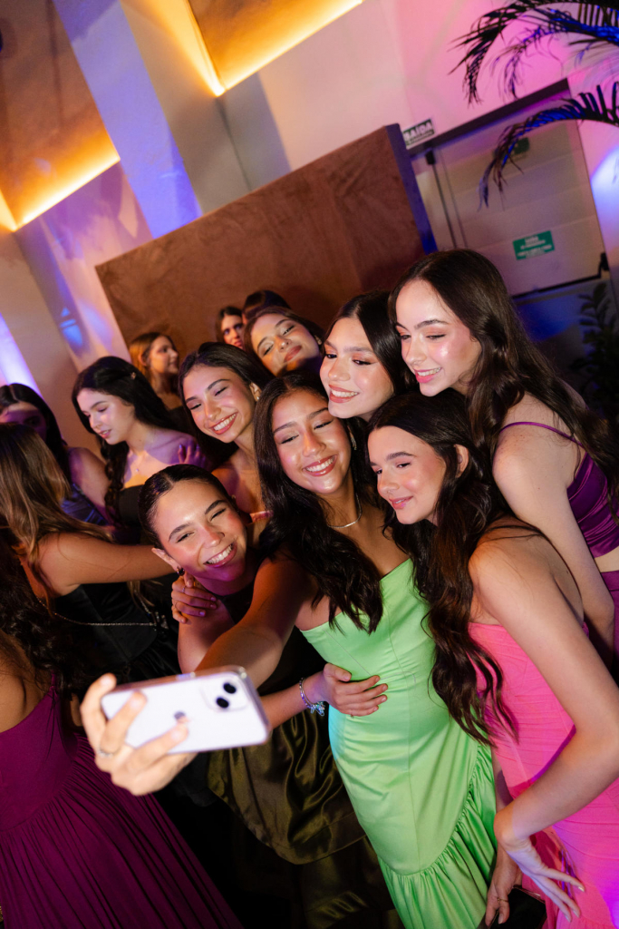 15 Anos De Tais Rolim (10)