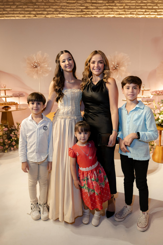 15 Anos De Tais Rolim (19)