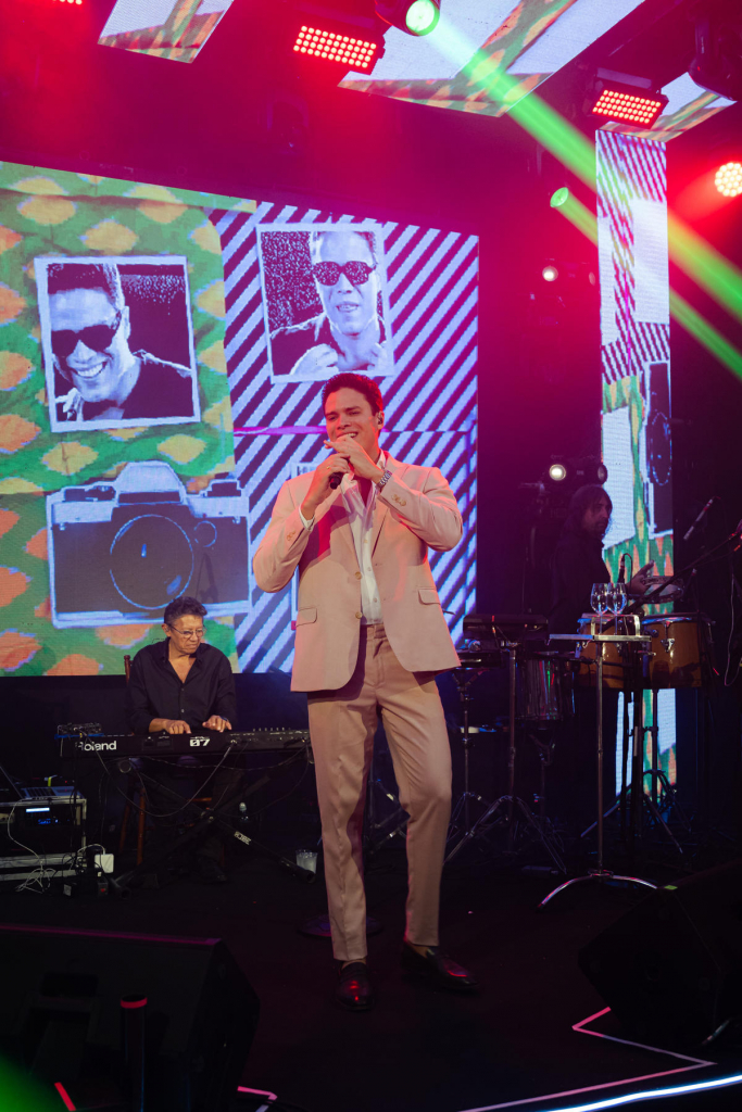 15 Anos De Tais Rolim (23)