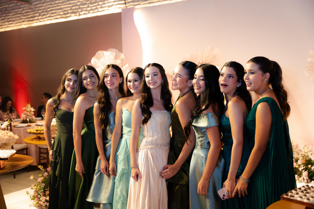 15 Anos De Tais Rolim (24)