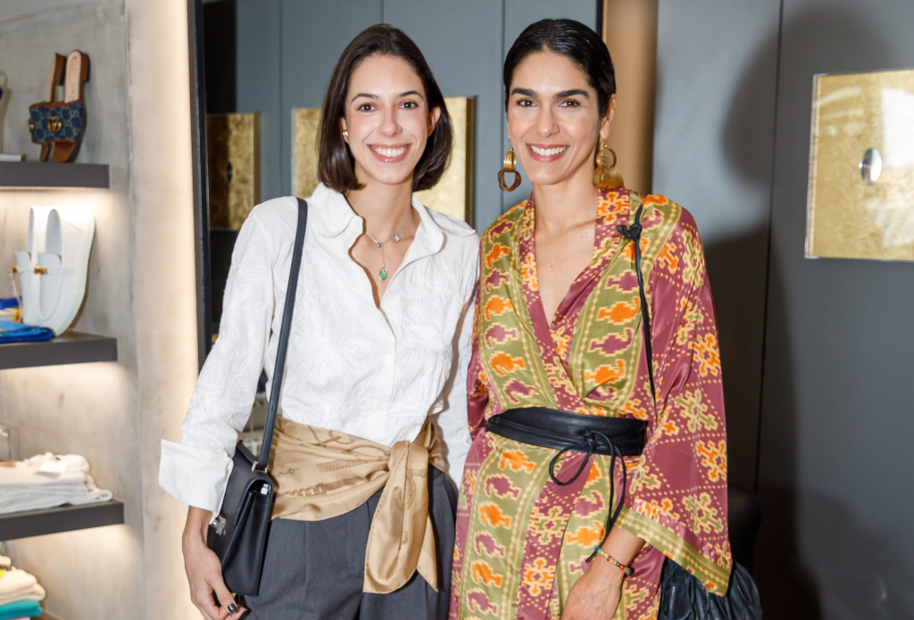 19 Júlia Diniz E Leticia Veloso