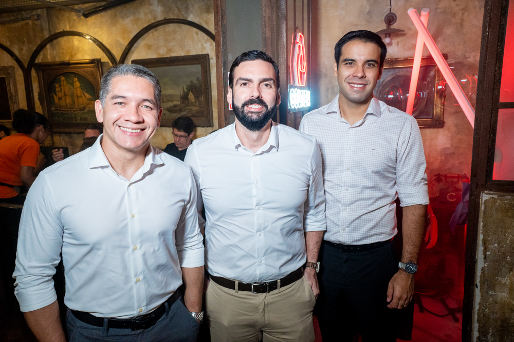 Alexandre Linhares, Raphael Araújo E Ilo Marques