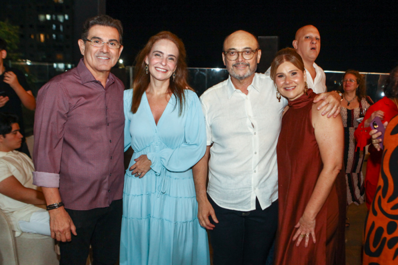 Sessão Parabéns - Adriano Fiúza comemora 60 anos em grande festa no La Maison