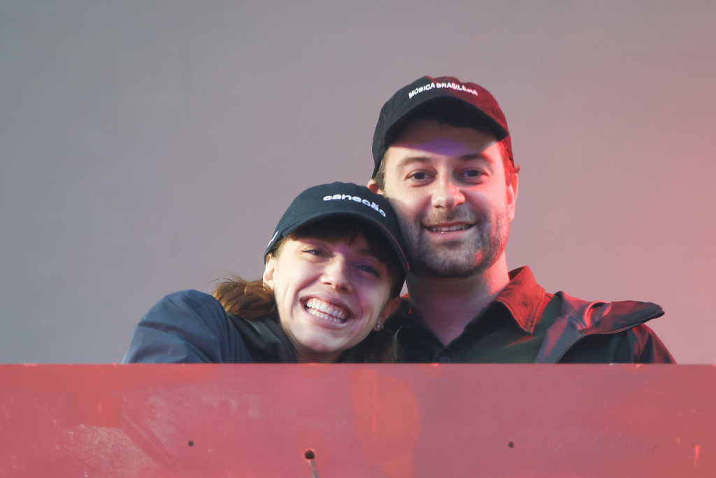 Alice Wegmann E Luiz Guilherme Niemeyer