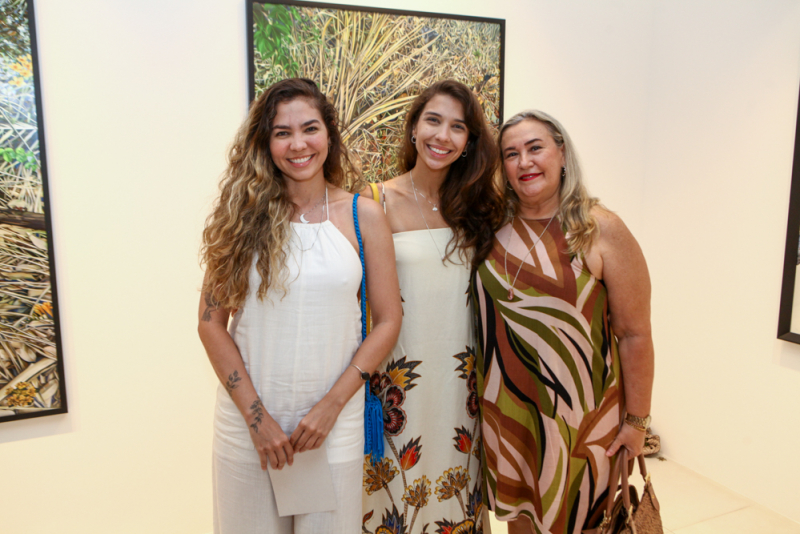 Arte em fusão - Resurgentis: Sérgio Helle lança obra e exposição inédita na Galeria Leonardo Leal