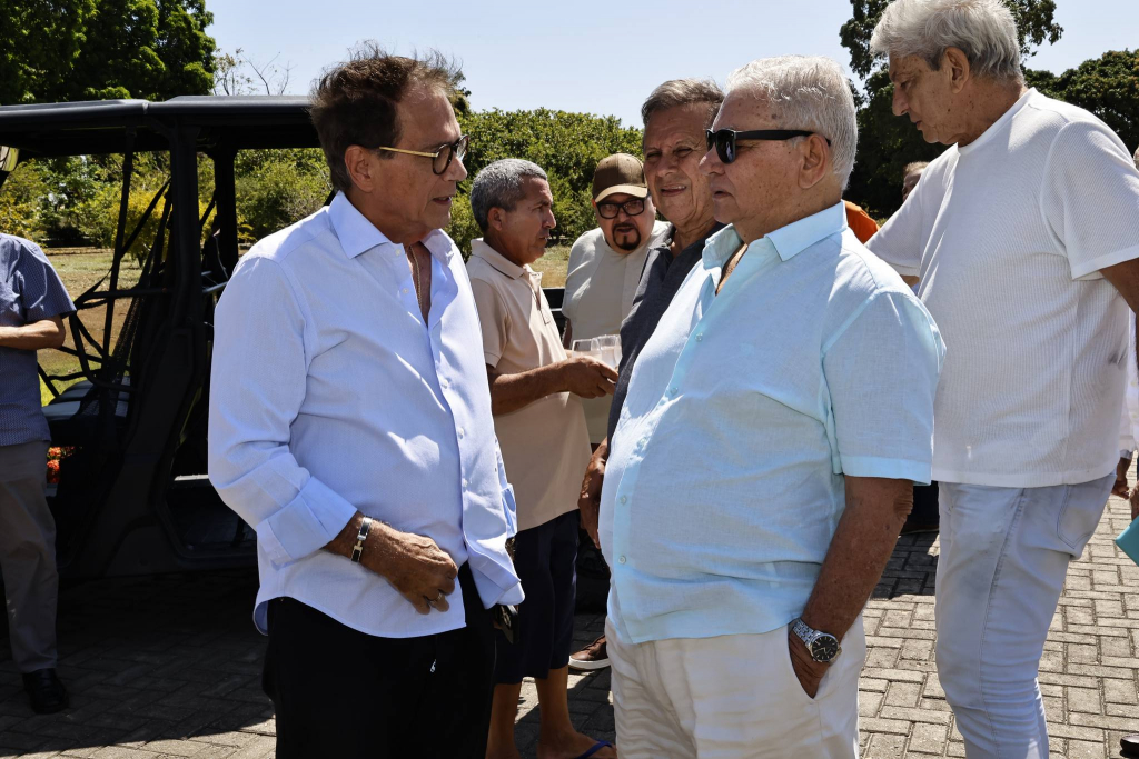 Beto Studart E Fred Magalhães