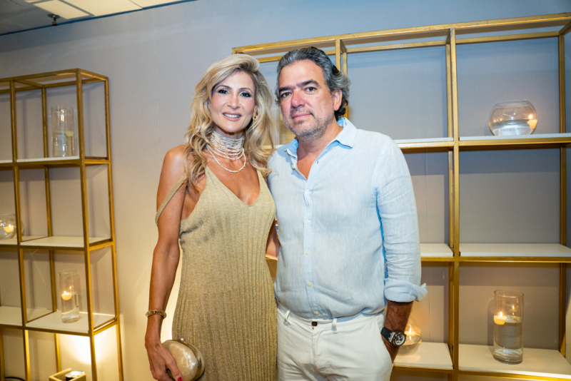 Votos renovados - Camile Quintão e Rodrigo Carneiro brindam aos 10 anos do “sim”