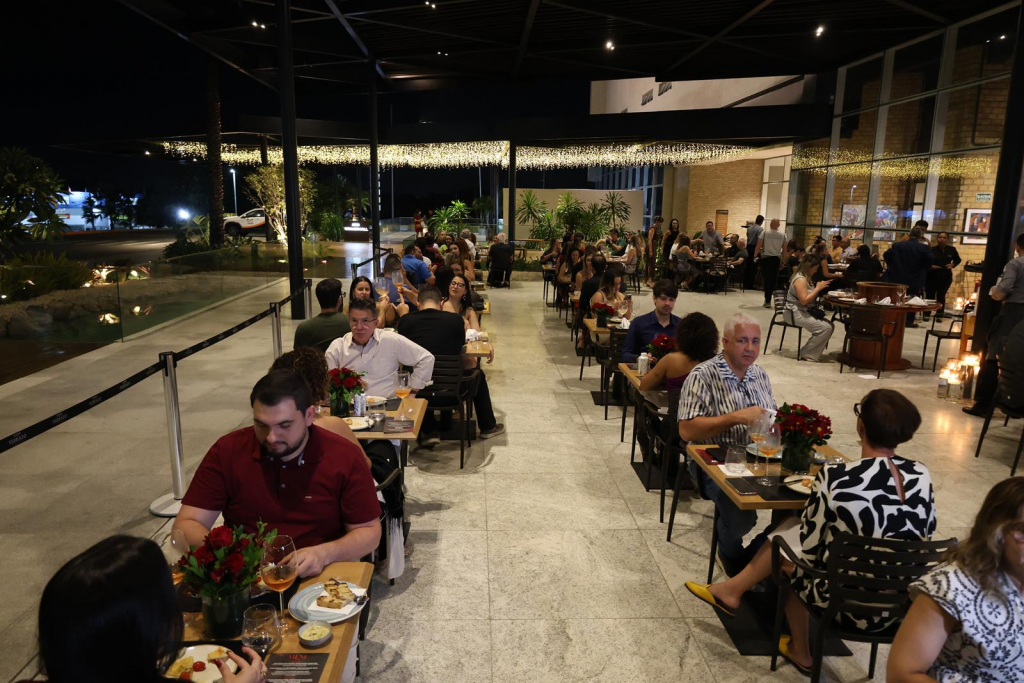 Brava Wine Shopping Terrazzo (105)