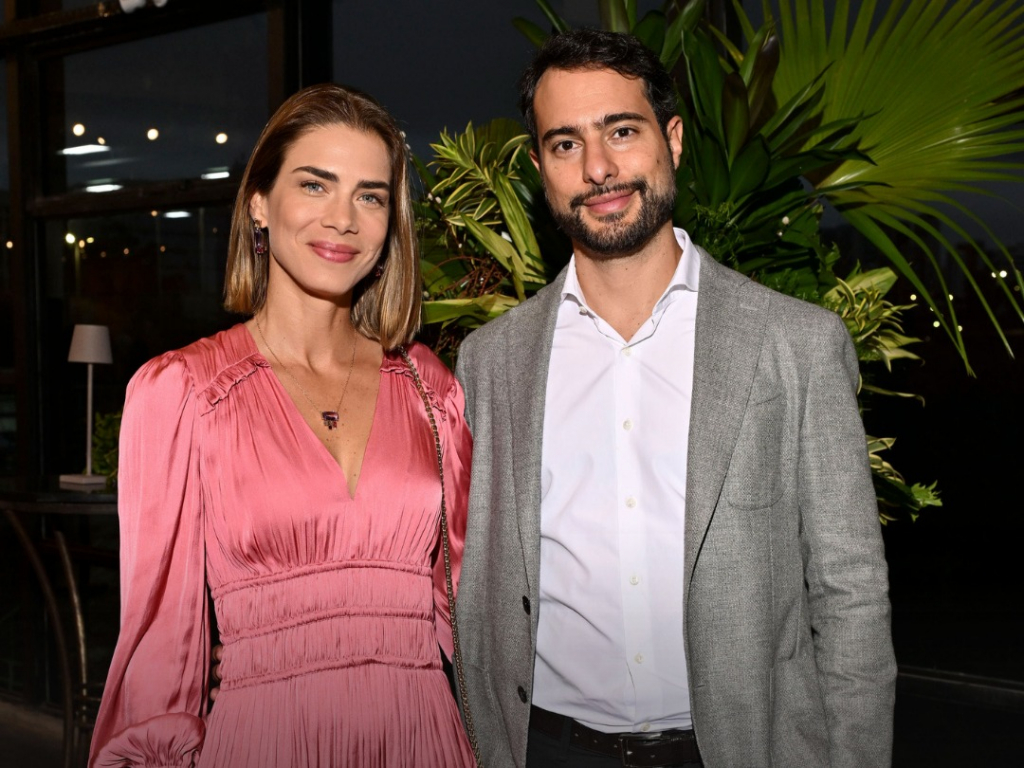 Bruno E Janna Waisman