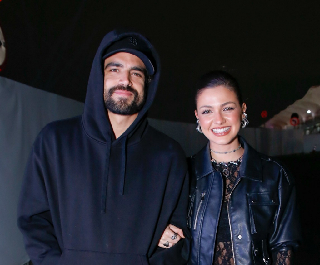 Caio Castro E Namorada