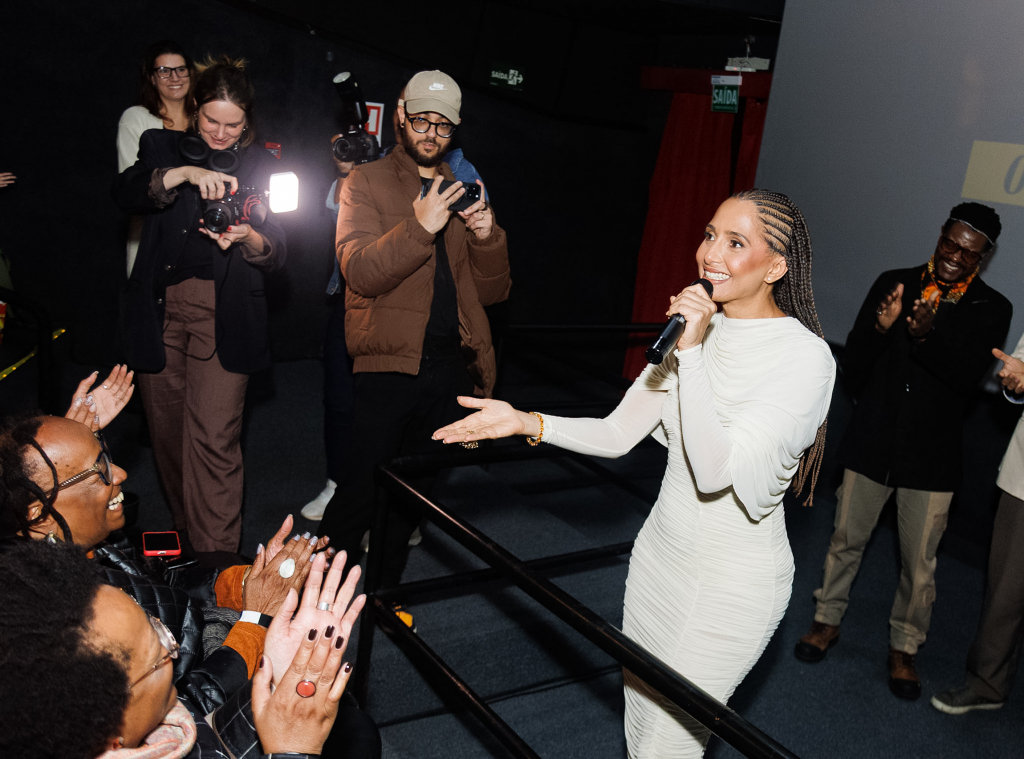 Camila Na Pré Estreia