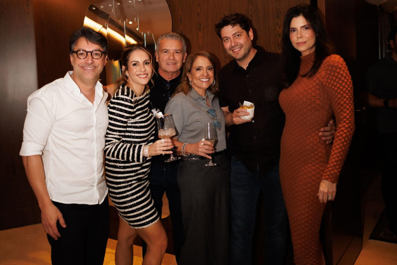 B-day - Mariana Mota festeja aniversário cercada pela família e por amigos em Fortaleza