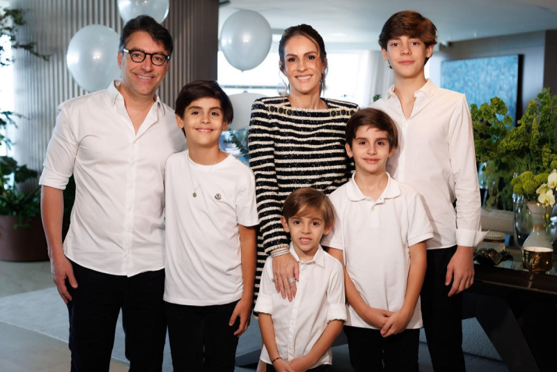 B-day - Mariana Mota festeja aniversário cercada pela família e por amigos em Fortaleza