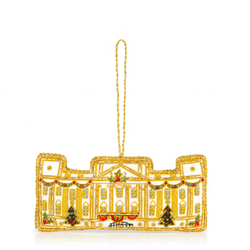 Classic, Buckingham Palace Festive Façade Decoration