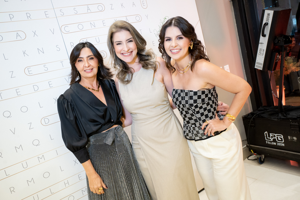 Eliane Gomes, Leiliane Pinheiro E Eloisa Gomes