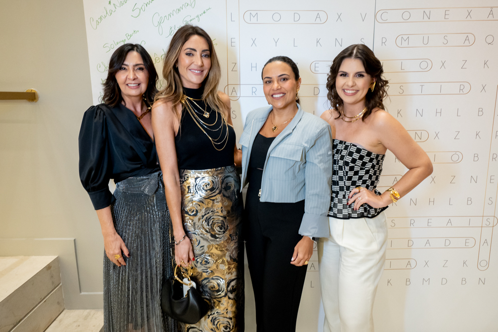 Eliane Gomes, Maria Dolores, Camila Nascimento E Eloisa Gomes (2)