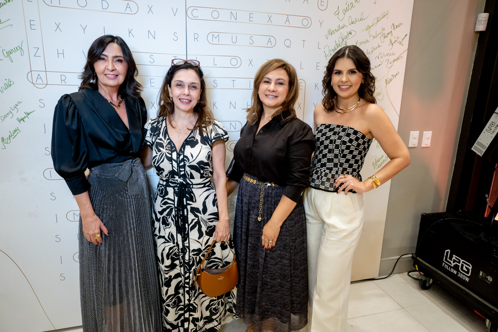 Eliane Gomes, Suzana Sales, Regina Abreu E Eloisa Gomes
