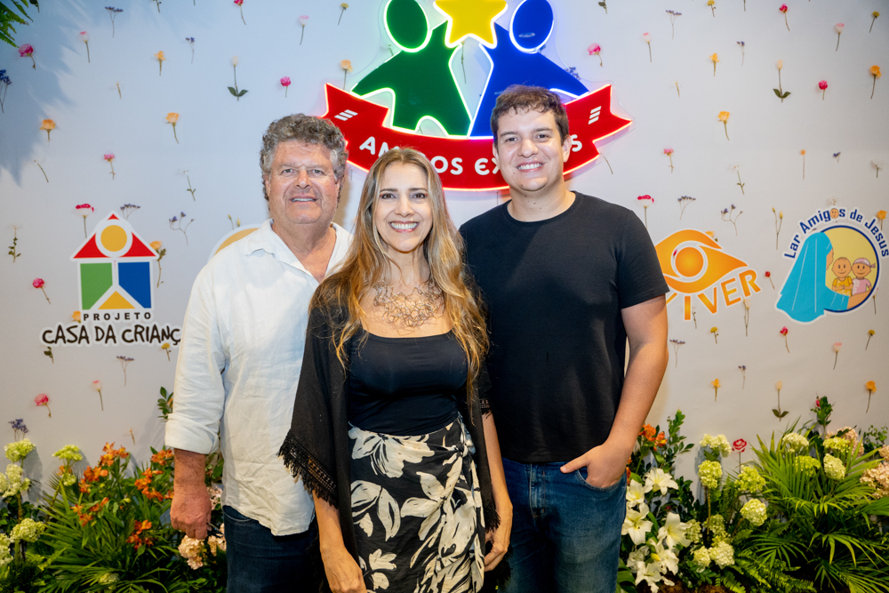 Evandro, Eliziane E Guilherme Colares