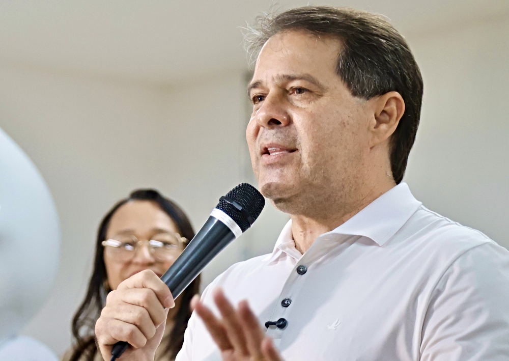 Evandro Leitão anuncia testes de faixa exclusiva para motos em avenidas de Fortaleza