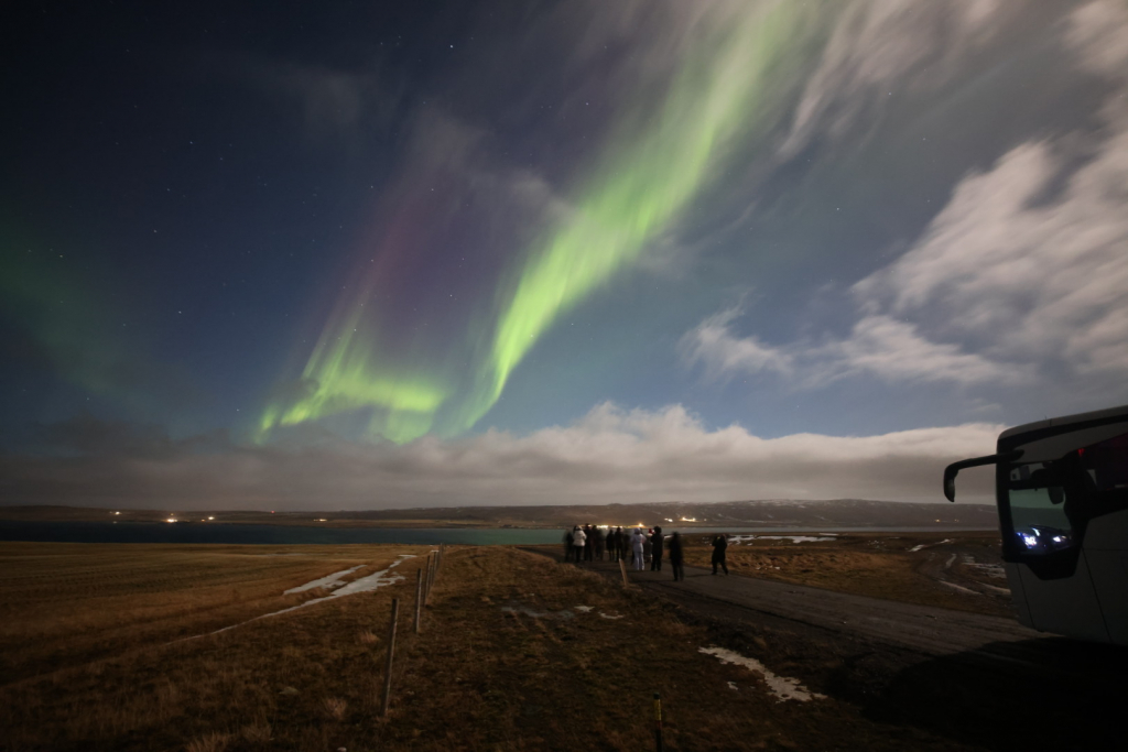 Expedição Leva Viajantes A Tromsø, Tennevoll E Kilpisjärvi Em Uma Imersão Pela Lapônia, Combinando Cultura Sami, Fiordes E A Experiência única De Caçar A Aurora Boreal Marco Brotto