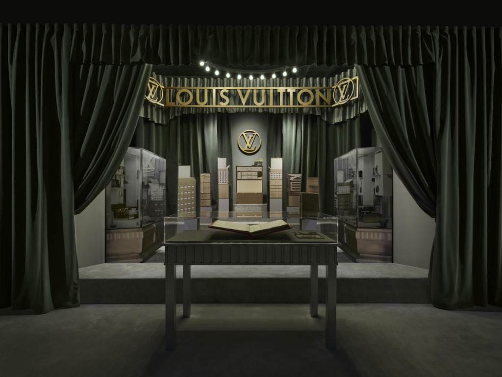 Exposição Louis Vuitton Art Deco Em Paris