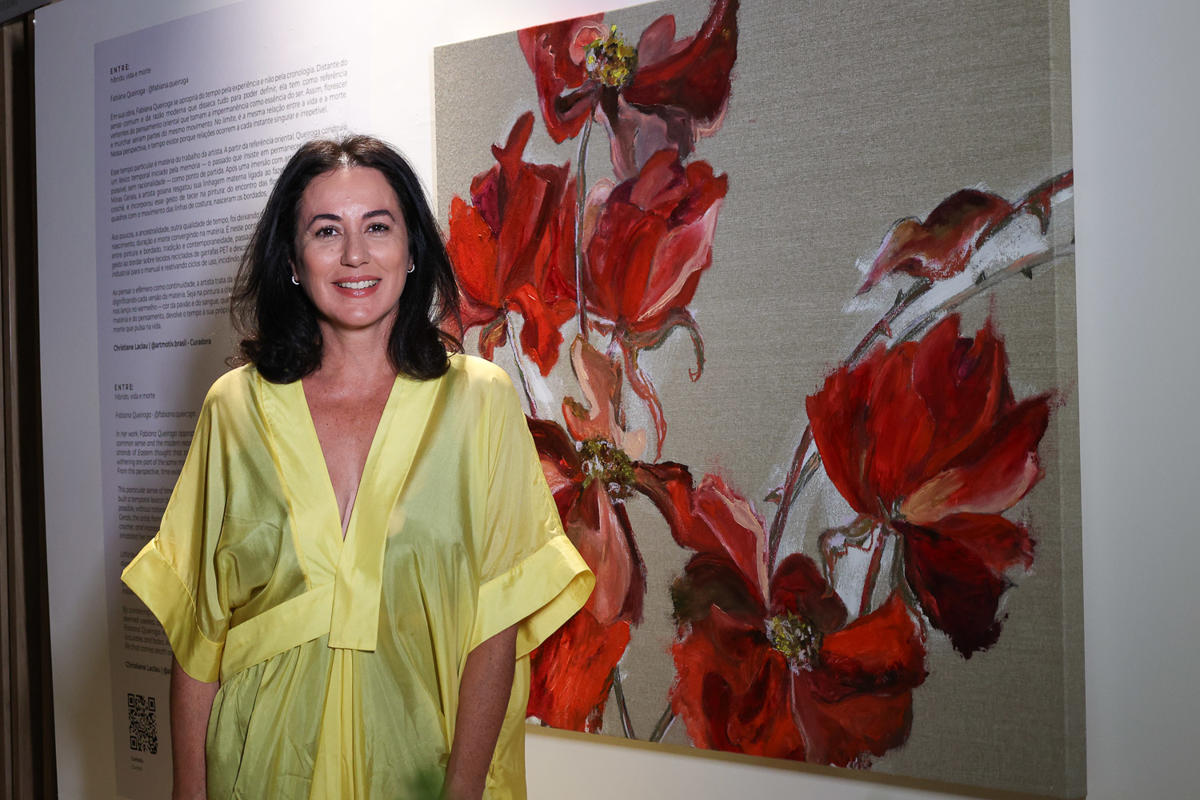Fabiana Queiroga lança a exposição “ENTRE: híbrido, vida e morte” no Fairmont Rio