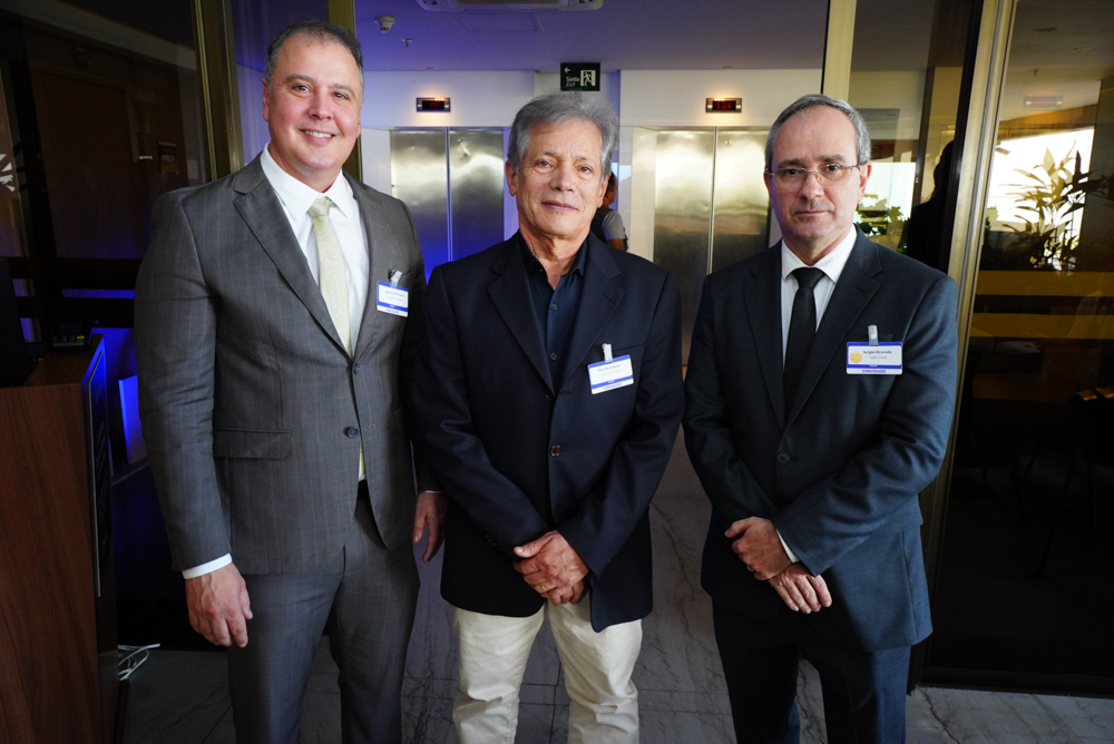 Fabrício Martins, Otacílio Valente E Sérgio Resende