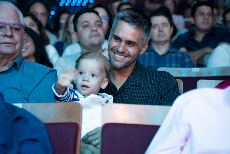 Mulheres do Brasil - Giovana Bezerra revive grandes vozes da MPB no palco do Teatro RioMar Fortaleza