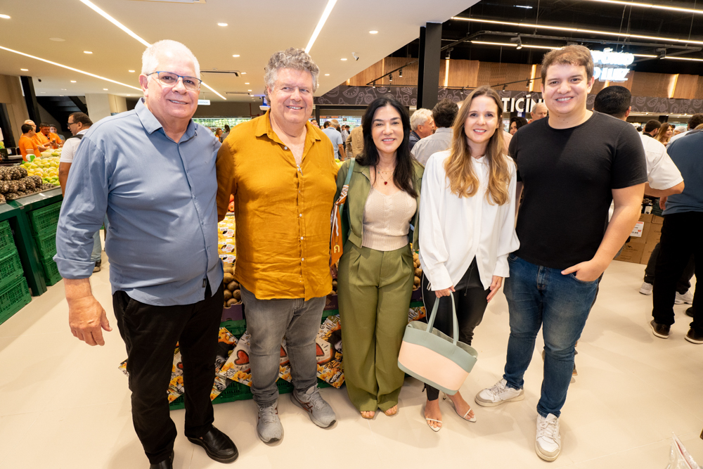 Fernando Ramalho, Evandro Colares, Giselle Brasil, Ana Luiza Ramalho E Guilherme Colares