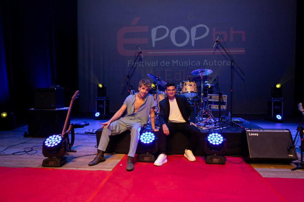 Gustavo Fraga E Paulo Rodrigo Pianista