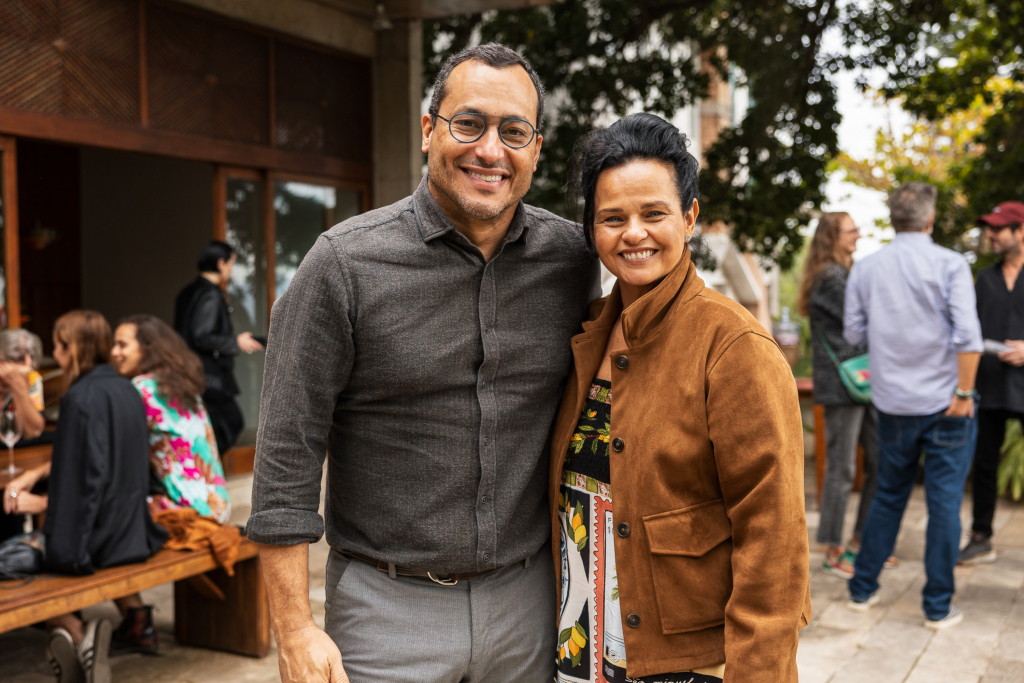 Guto Índio Da Costa E Gisela Simas Foto Felipe Alberto