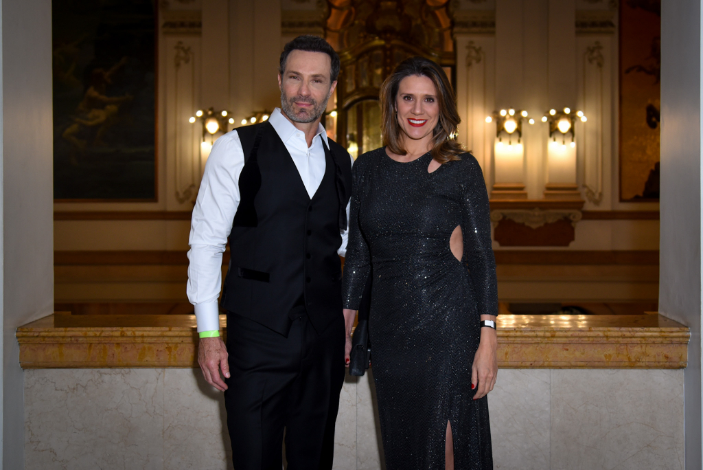 Fernando Pavão E Esposa