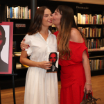 Ísis Valverde E Rosalba Nable