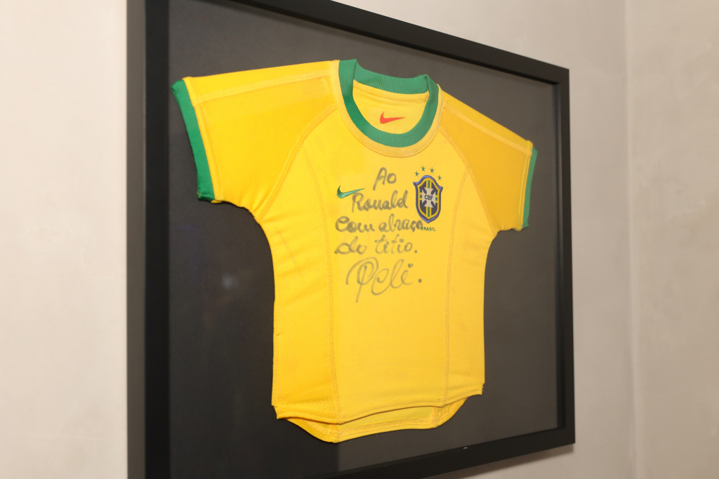 Itens Pessoais E Medalhas De Ronaldo Nazario (3)