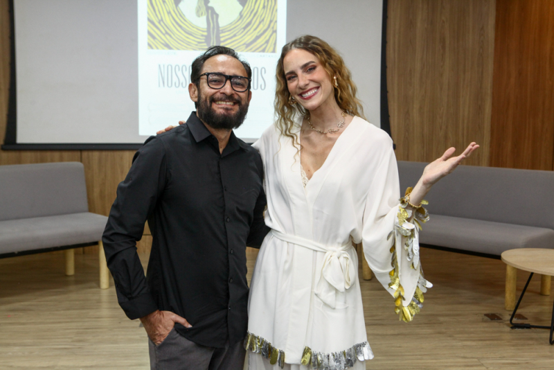Noite de cinema - Cineasta Carla Di Bonito reúne convidados para encontro cultural em torno do filme “Nossos Caminhos”