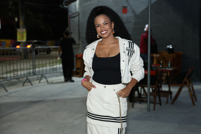 estrelas da TV - Festa ‘Dona de Mim’ agita noite carioca e reúne elenco da novela global