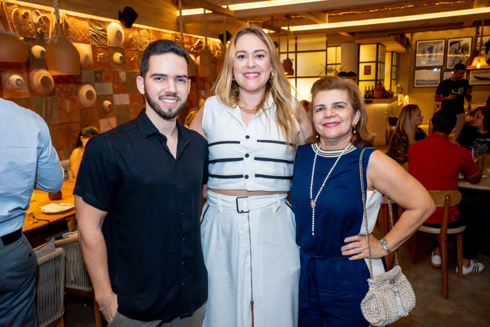 João Victor Dias, Jerilly Jóia E Elizabeth Dias