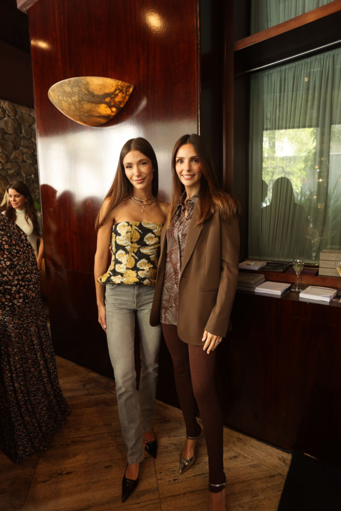 Karolina Stocklow E Carol Celico