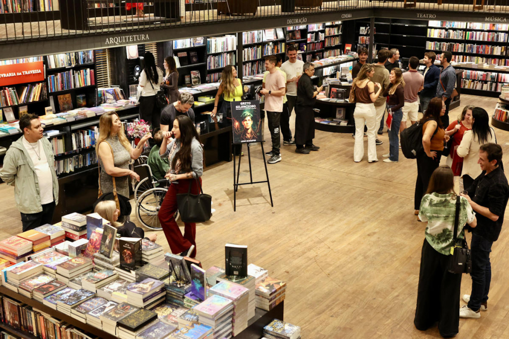 Lançamento Do Livro Grito Silencioso (3)