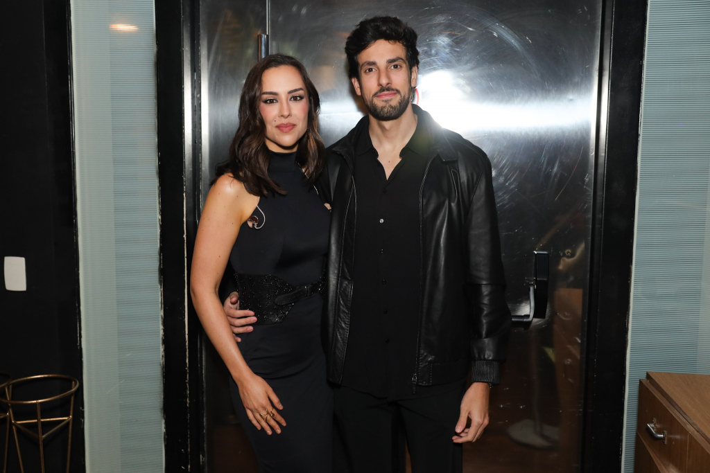 Lara E Julinho Casares