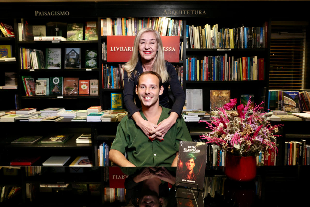 Leon Schaefer E Cristina Schaefer